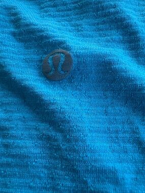 lululemon athletica Kids Short Sleeve Tee in Bright Turquoise Blue